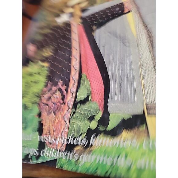 Quilted Clothing a Hardcover by Jean R. Laury - Picture 2 of 4